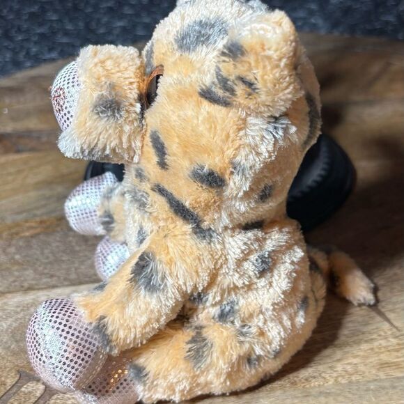 6” MVP Pig Plush Peach Gray Stuffed Animal Toy Sparkle Big Eyes 2019 Seated Plus - Picture 2 of 6